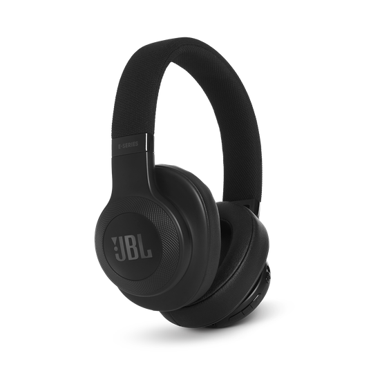 JBL E55BT - Black - Wireless over-ear headphones - Detailshot 2
