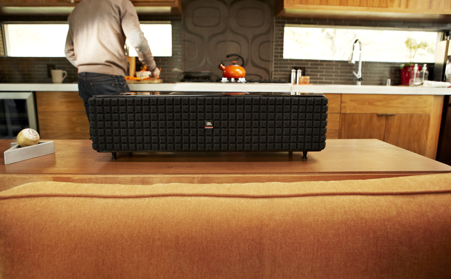 New JBL® Authentics Series L16 and L8 Wireless Speaker Systems Combine  Classic Design with Groundbreaking Technology
