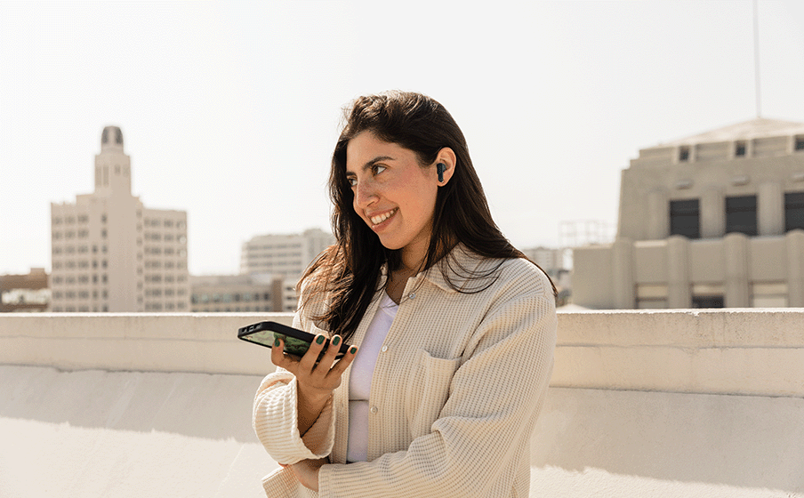 4 mikrofon untuk panggilan telepon yang sempurna