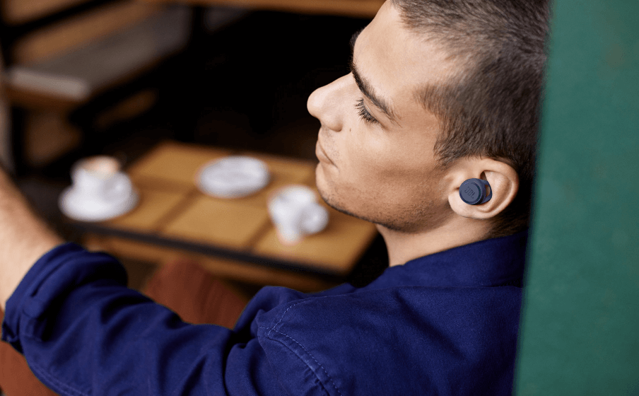 JBL Live 300TWS | Headphone in-ear nirkabel sejati dengan Smart Ambient