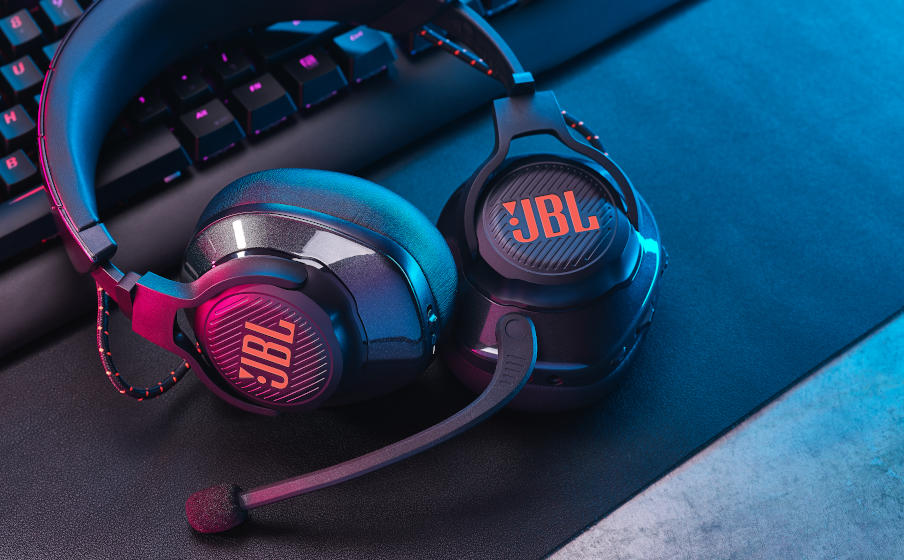 JBL Quantum 600 | Headset gaming PC over-ear nirkabel berperforma tinggi  dengan fitur surround sound dan tombol game-chat balance