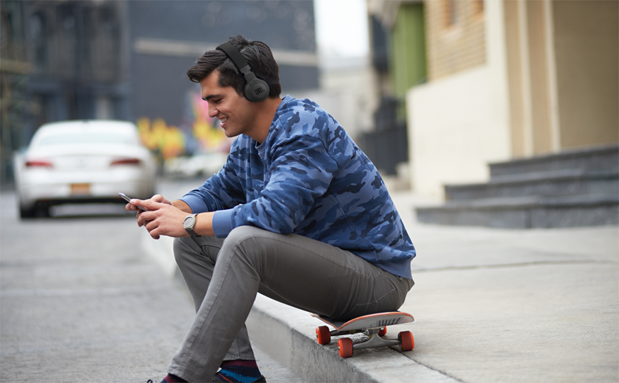 JBL E45BT | Headphone on-ear nirkabel